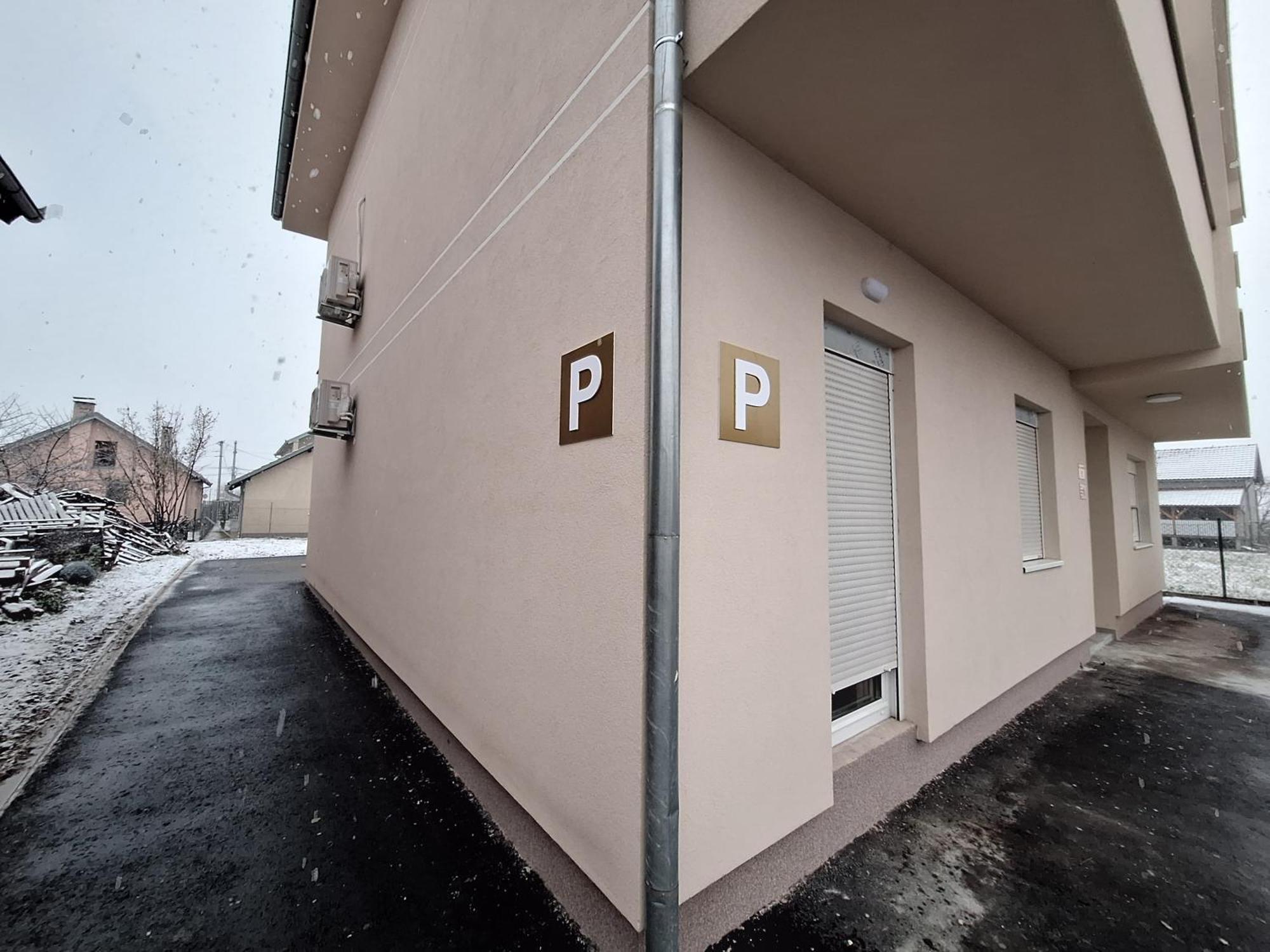 Expo Airport Otel Surčin 部屋 写真